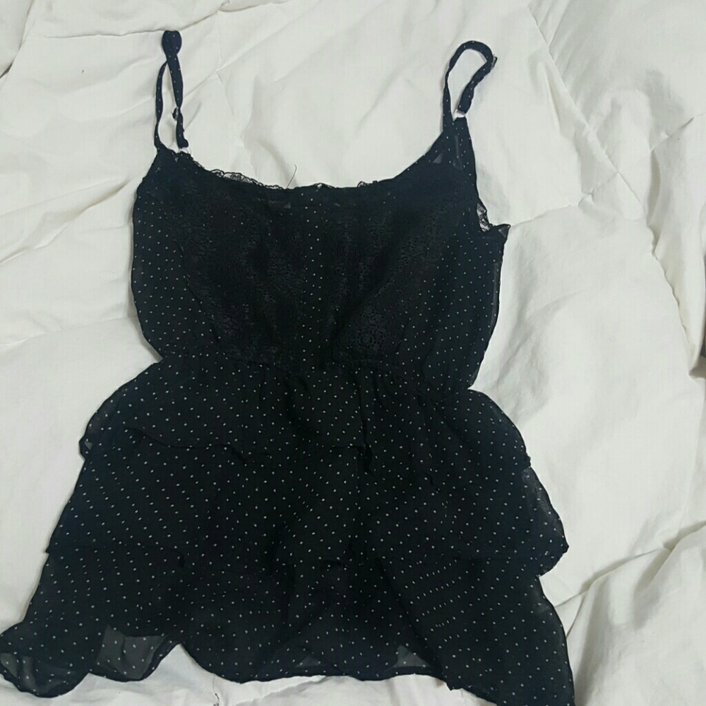 Cute barely worn tank
